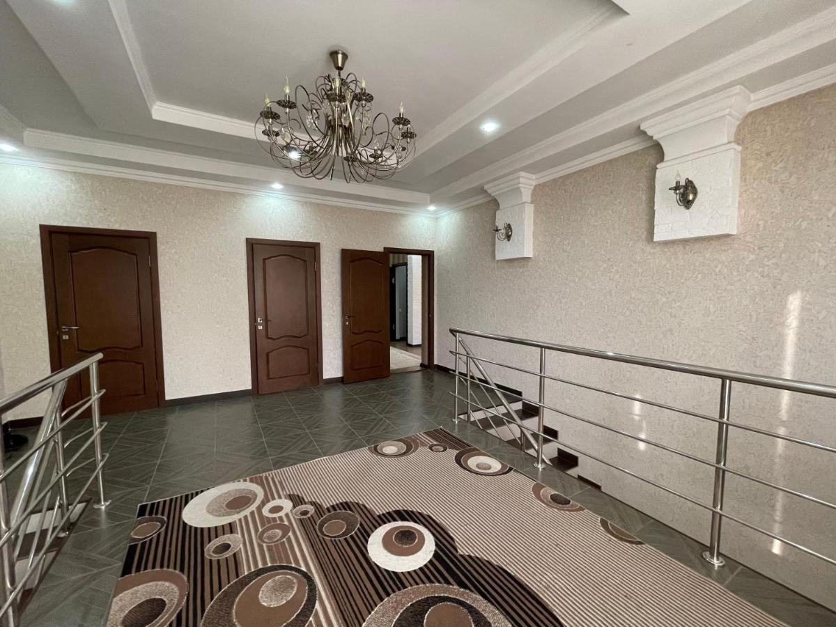 Роща 7 Hotel Bishkek Ngoại thất bức ảnh