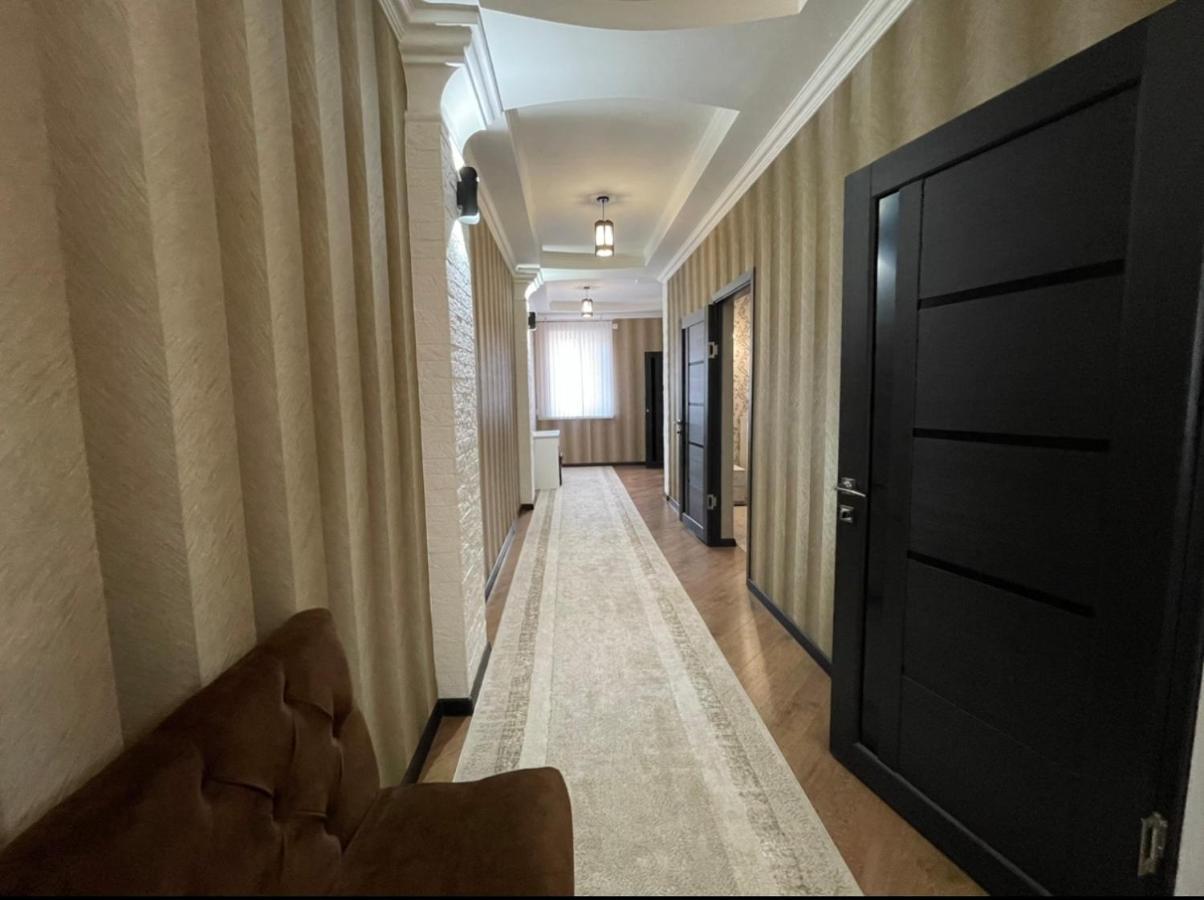 Роща 7 Hotel Bishkek Ngoại thất bức ảnh